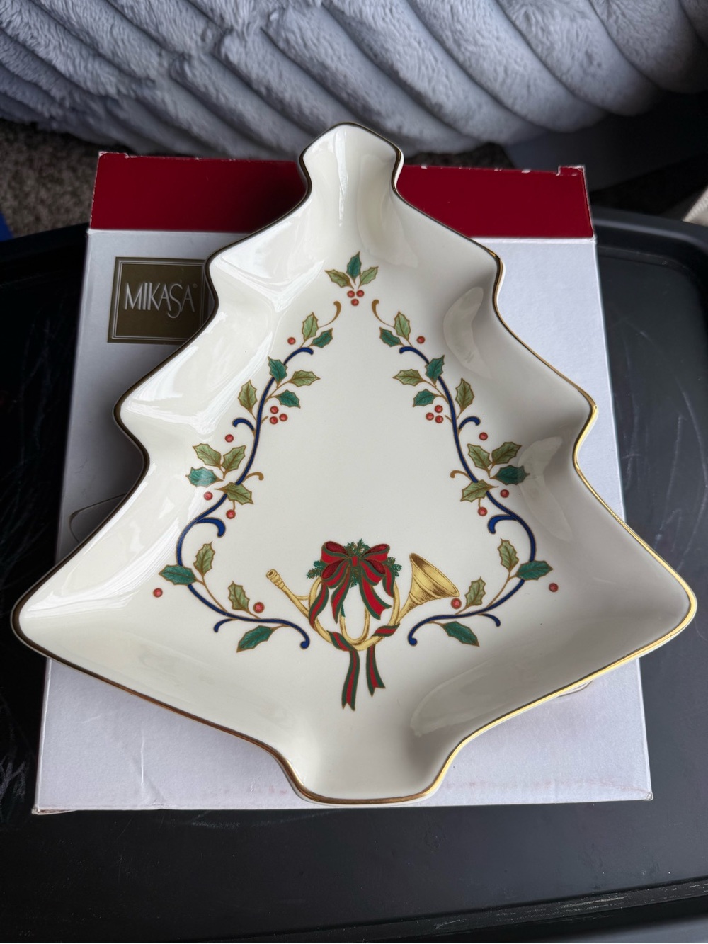 VTG MIKASA XMAS NIB Cream and Gold Tree Candy Dish Holiday Elegance Y2K Collectn